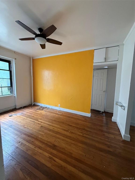 2167 33rd Street 3H, Astoria, NY 11105 — photo 2
