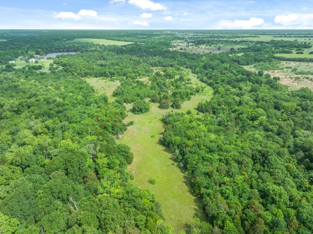 10761 County Road 348, Wills Point, TX 75169