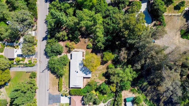 1027 Pepper Tree Lane, Fallbrook, CA 92028