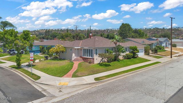 330 E Oakmont Drive, Montebello, CA 90640