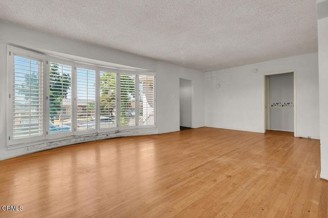 330 E Oakmont Drive, Montebello, CA 90640