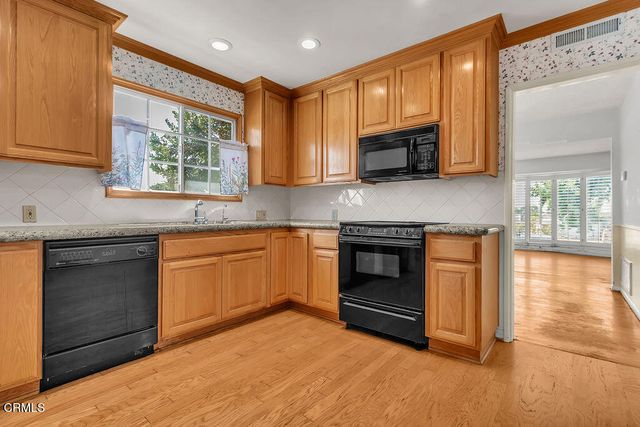 330 E Oakmont Drive, Montebello, CA 90640