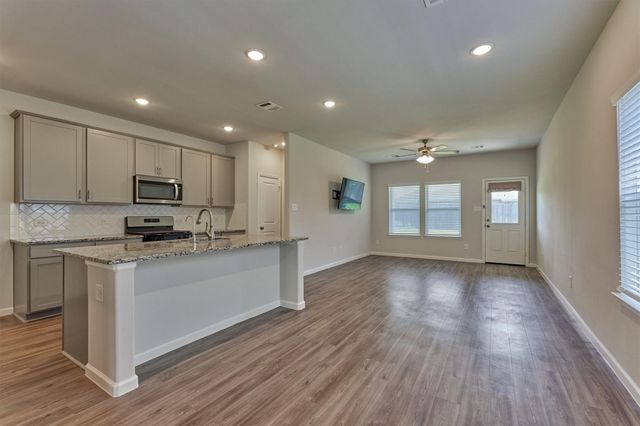 8039 Peppercorn Street, Magnolia, TX 77354