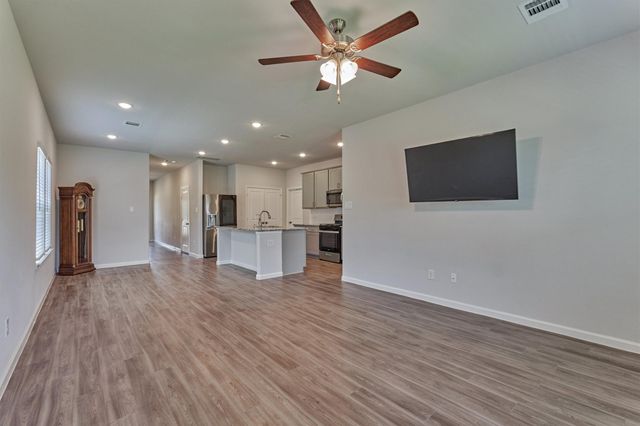 8039 Peppercorn Street, Magnolia, TX 77354