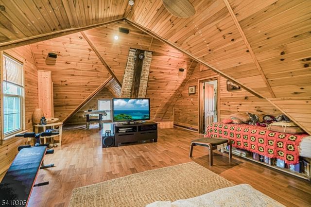 153 W Union Ave, Bound Brook Boro, NJ 08805