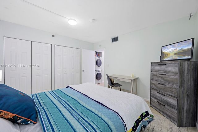 20515 E Country Club Dr 348, Aventura, FL 33180