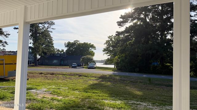 343 Kirby Grange Avenue, Bath, NC 27808