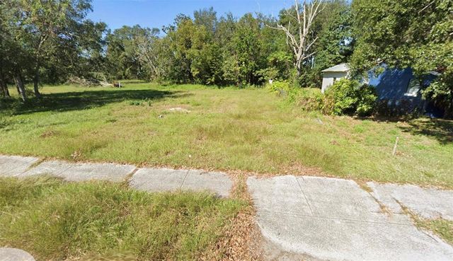 745 N 3RD STREET, Eagle Lake, FL 33839