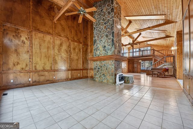 200 Lookiba Lane, Ellijay, GA 30540