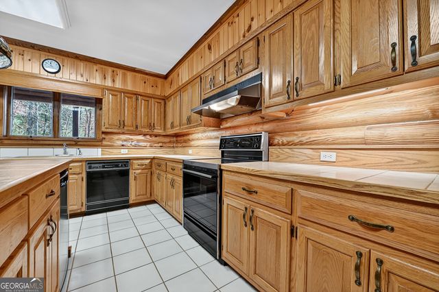 200 Lookiba Lane, Ellijay, GA 30540