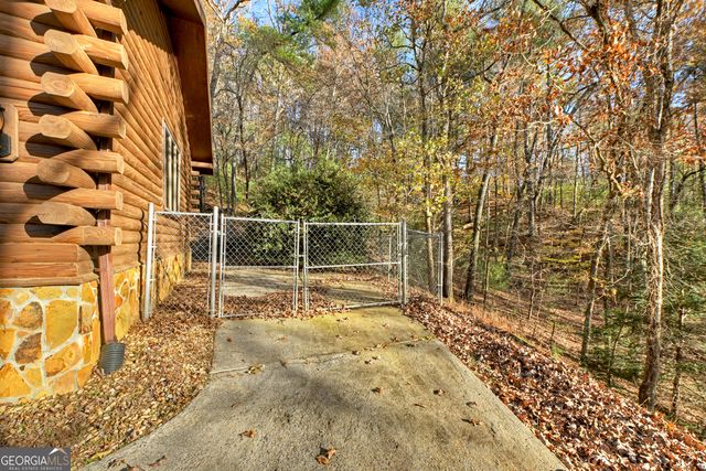 200 Lookiba Lane, Ellijay, GA 30540