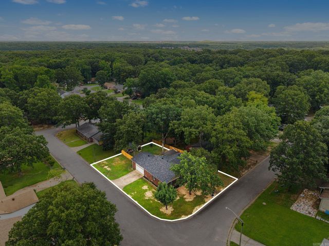 309 Corkwood Drive, Sherwood, AR 72076