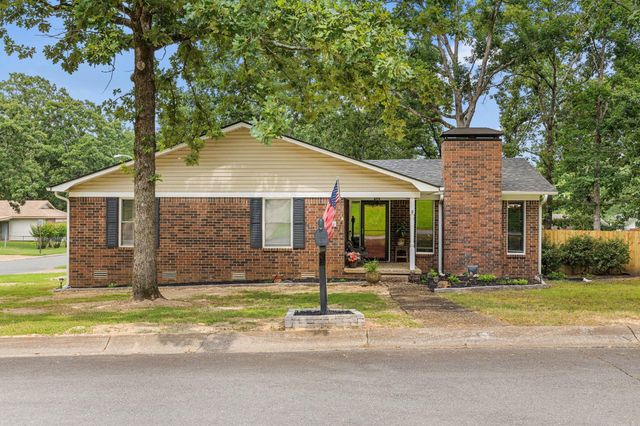 309 Corkwood Drive, Sherwood, AR 72076