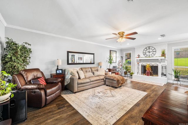 309 Corkwood Drive, Sherwood, AR 72076