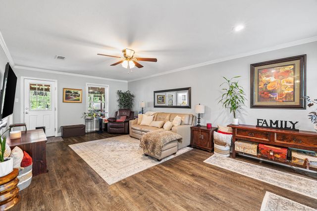 309 Corkwood Drive, Sherwood, AR 72076
