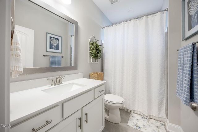 205 Acorn Knoll Drive, Carthage, NC 28327