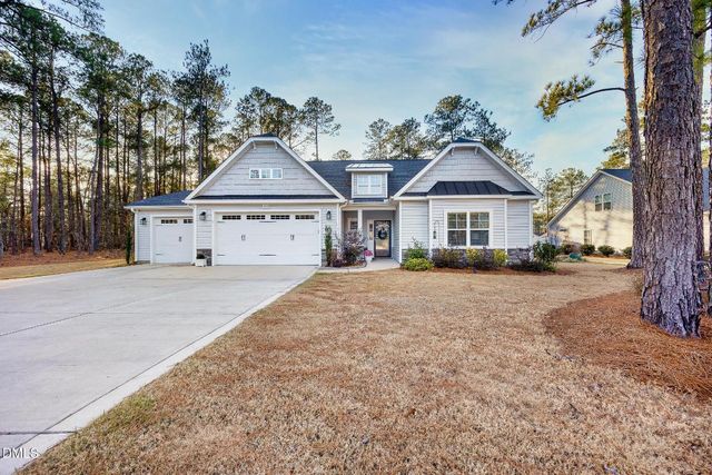 205 Acorn Knoll Drive, Carthage, NC 28327