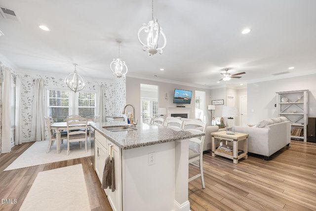 205 Acorn Knoll Drive, Carthage, NC 28327