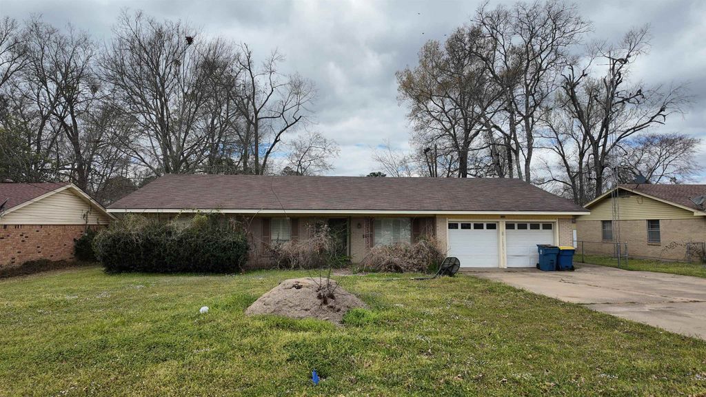 2503 Chandler, Kilgore, TX 75662