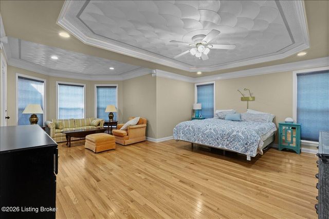 1200 Blackthorn Rd, Louisville, KY 40299