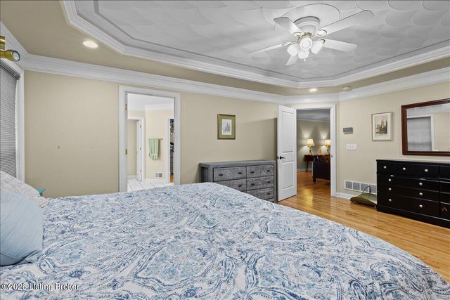 1200 Blackthorn Rd, Louisville, KY 40299