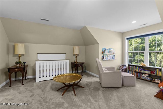 1200 Blackthorn Rd, Louisville, KY 40299