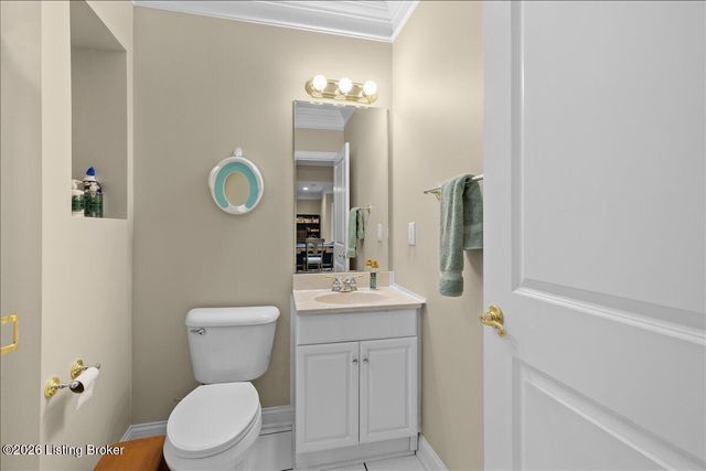 1200 Blackthorn Rd, Louisville, KY 40299