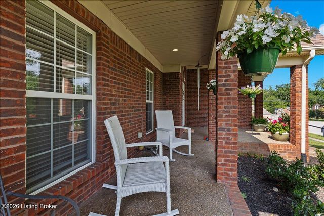 1200 Blackthorn Rd, Louisville, KY 40299