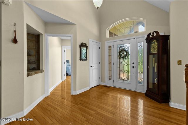 1200 Blackthorn Rd, Louisville, KY 40299