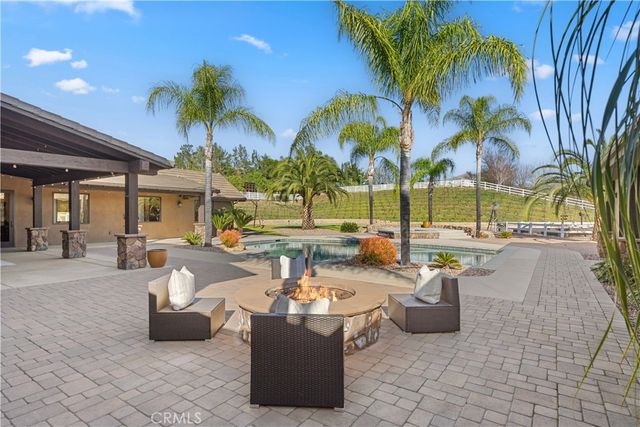 41570 Avenida Bordeaux, Temecula, CA 92592