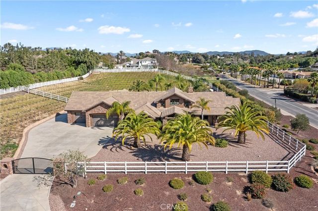 41570 Avenida Bordeaux, Temecula, CA 92592