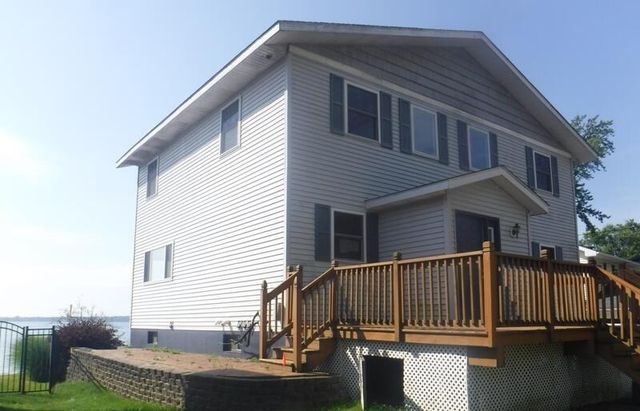 2918 E Shore Drive, Portage, MI 49002