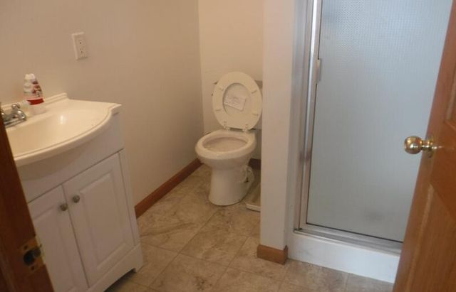 2918 E Shore Drive, Portage, MI 49002