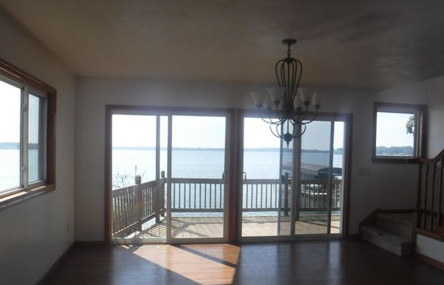 2918 E Shore Drive, Portage, MI 49002