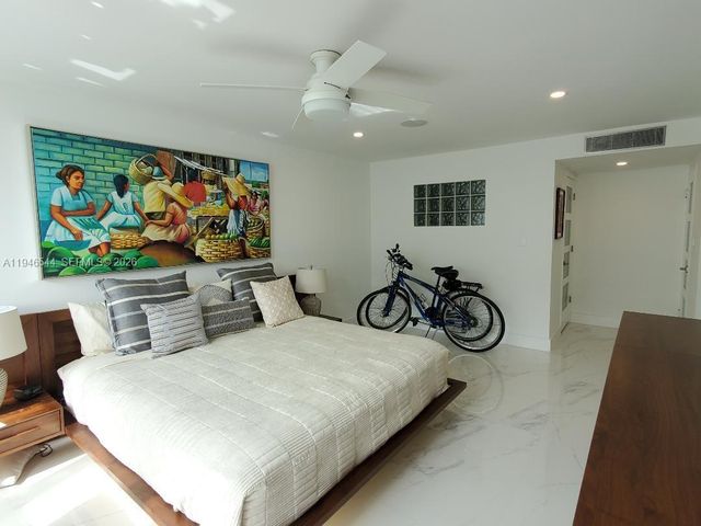 9225 Collins Ave 1102, Surfside, FL 33154