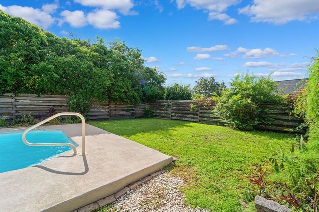 5914 WILSON DRIVE, Zephyrhills, FL 33542