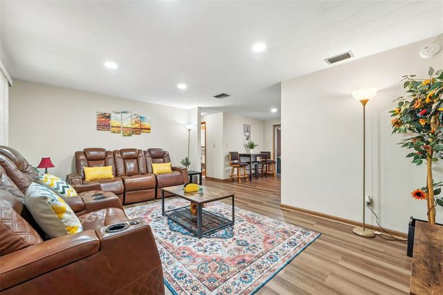 5914 WILSON DRIVE, Zephyrhills, FL 33542