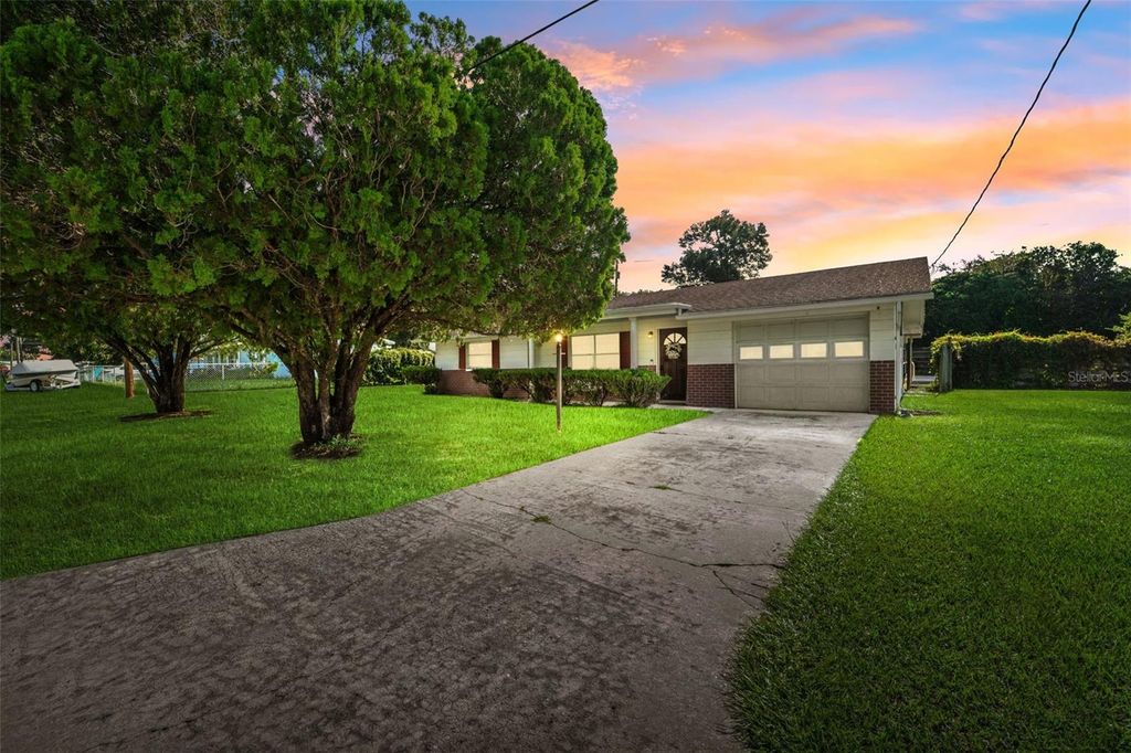 5914 WILSON DRIVE, Zephyrhills, FL 33542