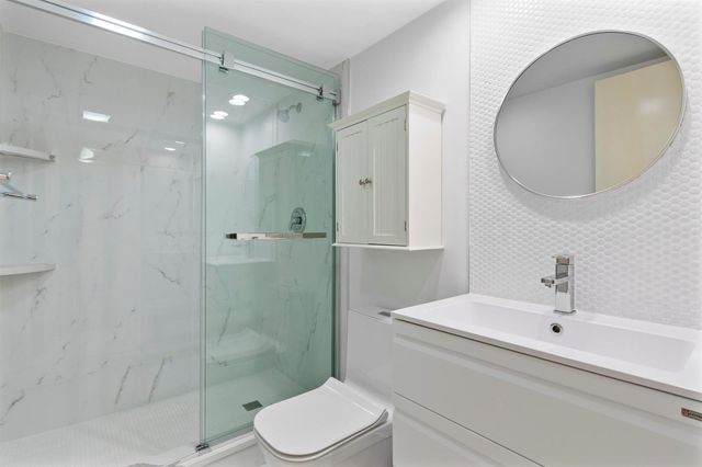 3499 Oaks Way 806, Pompano Beach, FL 33069