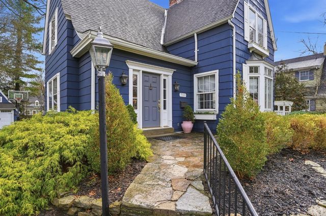 709 Yale Avenue, Terrace Park, OH 45174