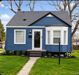 18562 Saint Aubin Street, Detroit, MI 48234