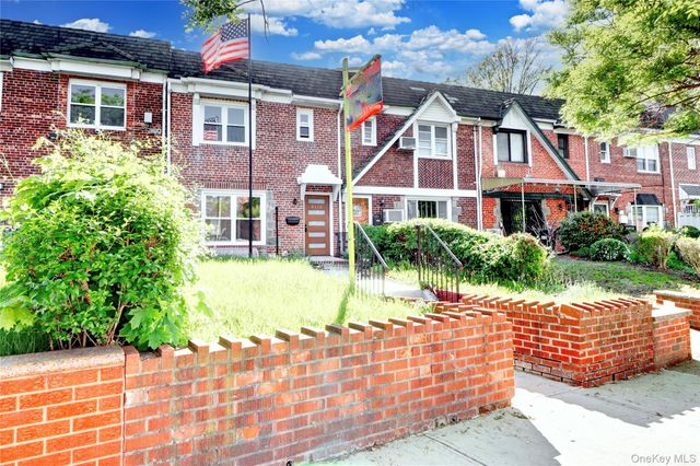 6110 84th Street, Middle Village, NY 11379