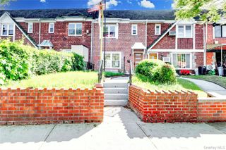 6110 84th Street, Middle Village, NY 11379