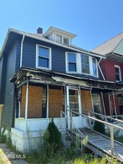 1113 Oakwood Avenue, Toledo, OH 43607