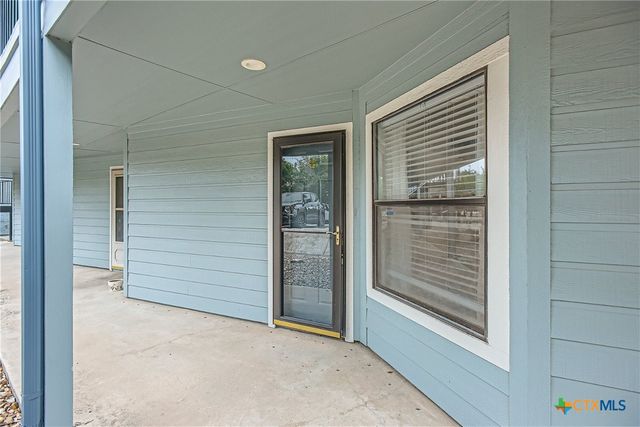 1559 Parkview Drive F4, Canyon Lake, TX 78133