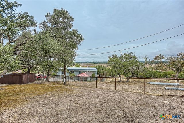 1559 Parkview Drive F4, Canyon Lake, TX 78133