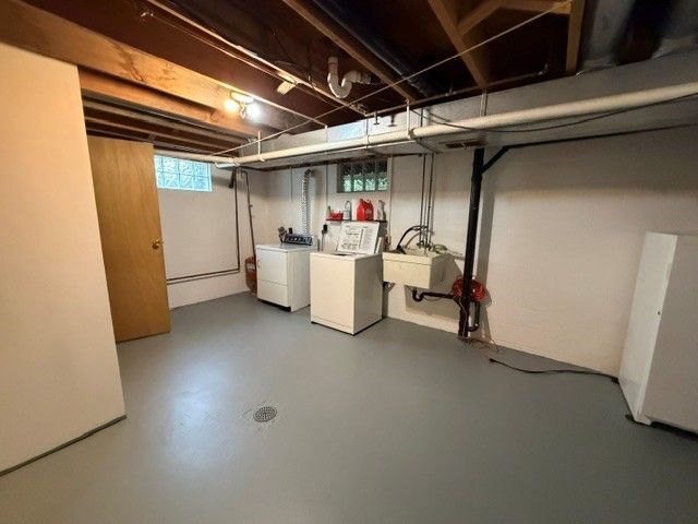 3319 W 42ND Street, Erie, PA 16506