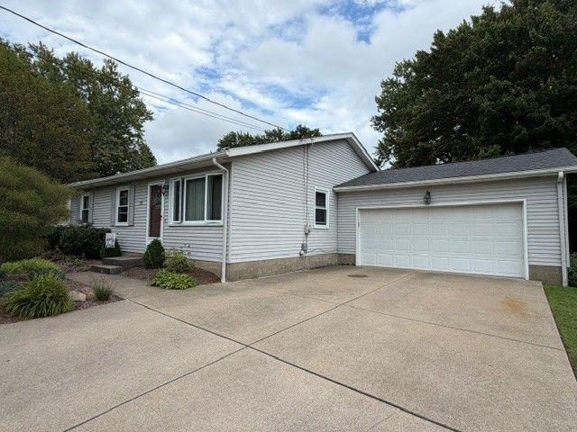 3319 W 42ND Street, Erie, PA 16506