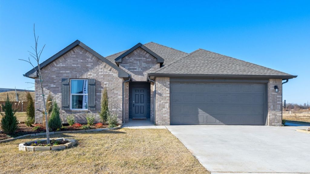 9116 NW 149th Street, Yukon, OK 73099