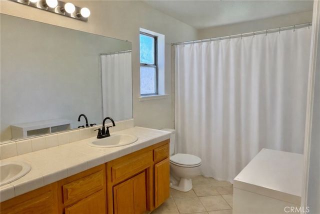 192 Sandbar Court, Paso Robles, CA 93446